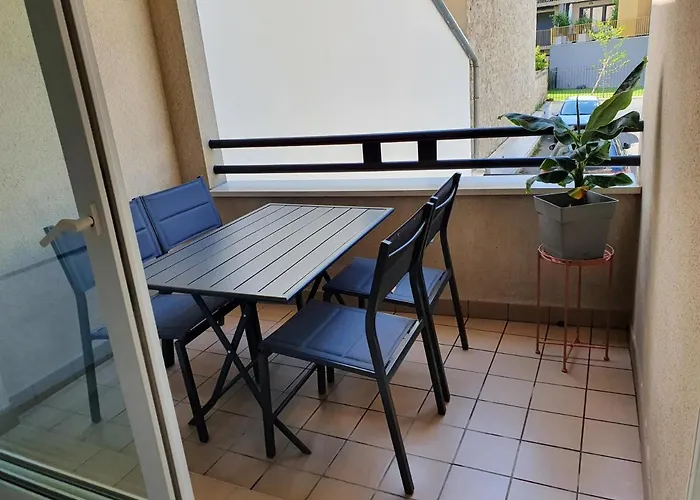 Magnifique Appartement Avec Garage Prive Et Terrasse