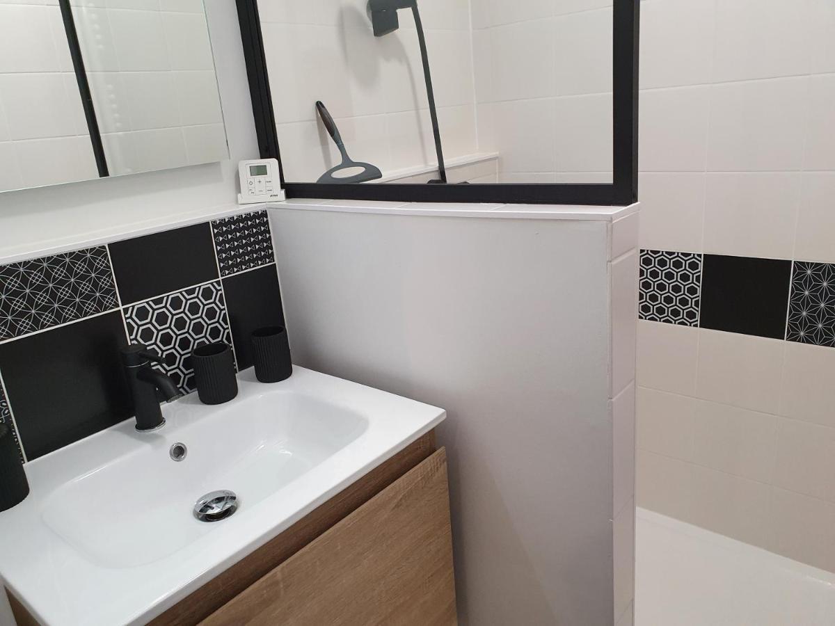 Apartment Magnifique Avec Garage Prive Et Terrasse Reims